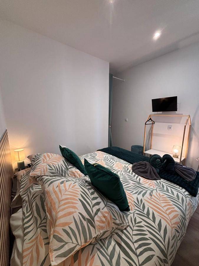 Deluxe Family Room in Narbonne, Côte méditerranéenne (France)