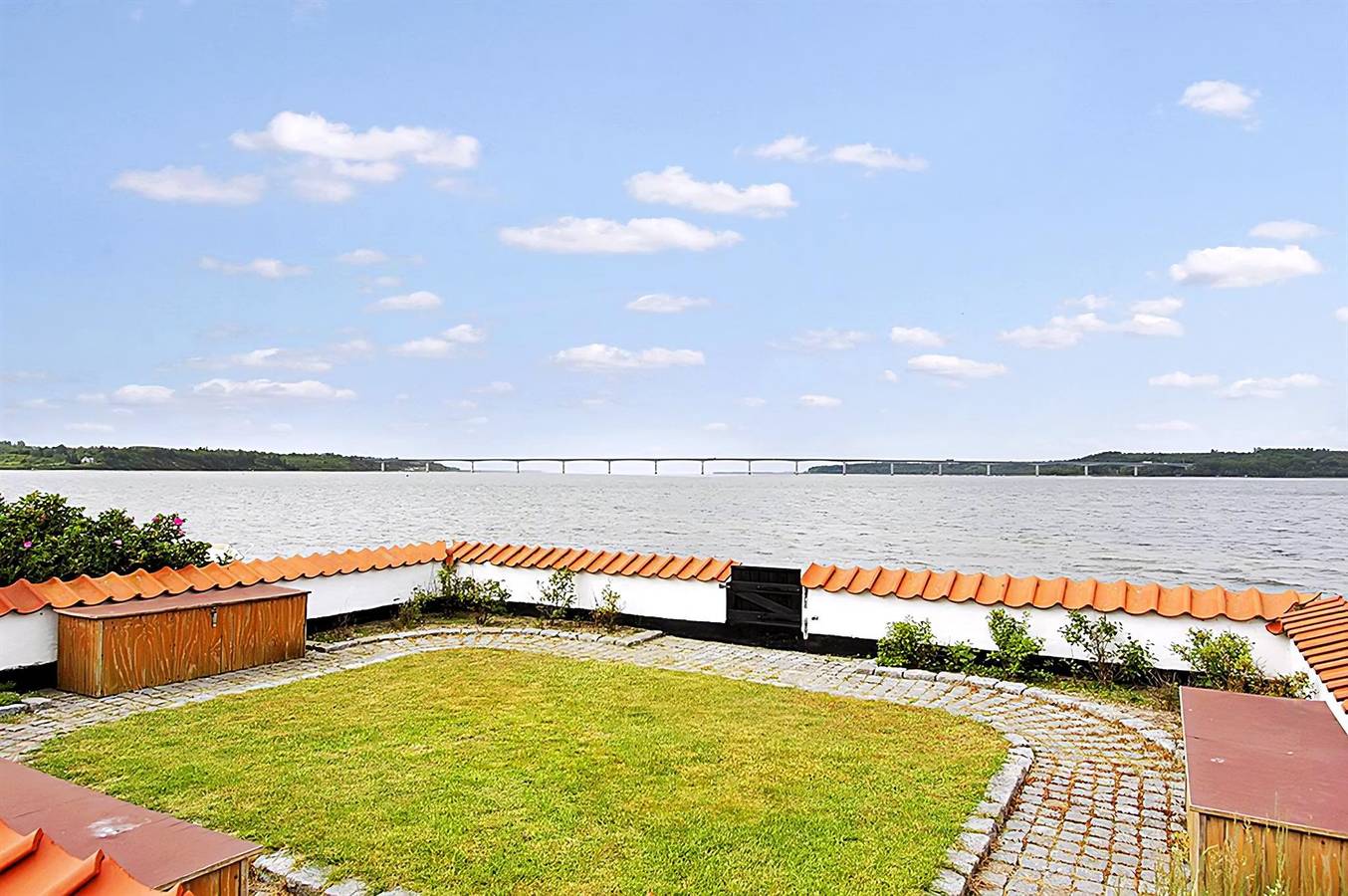 Awesome home in Roslev w/ Wifi and 2 Bedrooms in Glyngöre, Limfjord in Westjütland