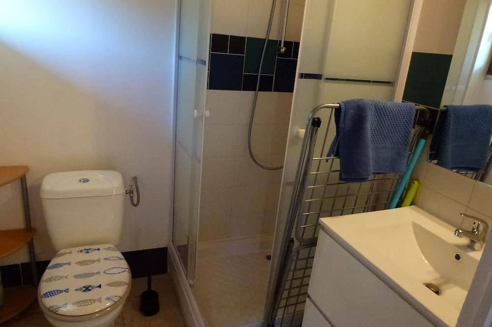 Entire apartment, Hébergement D'été Pour Deux Adultes et un Enfant à Deux pas de la Plage! in Ondres, Dax region