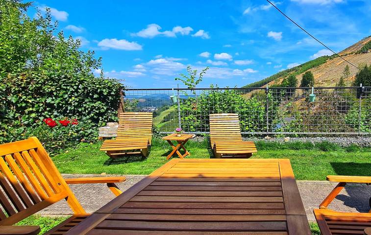 Ferienhaus für 3 Personen, mit Garten und Ausblick in Bestwig - 2