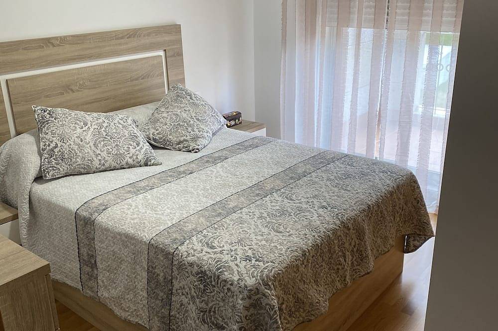 Entire apartment, Ático Moaña Playa A Xunqueira in Moaña, Rías Baixas