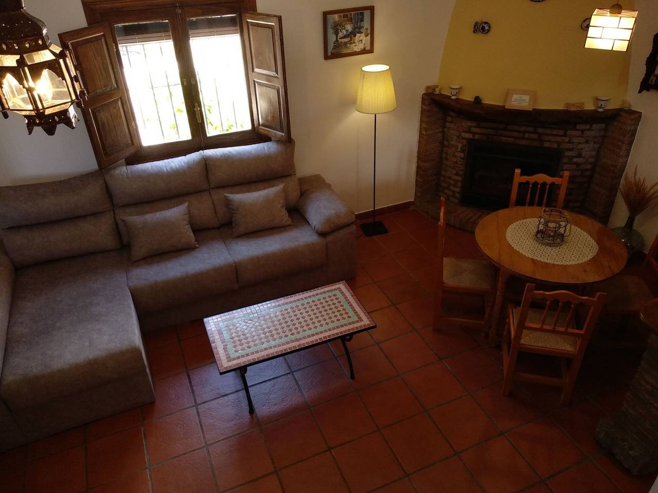 Encantador apartamento en Válor - ¡Cerca de restaurantes y del río! in Válor, Provincia de Granada