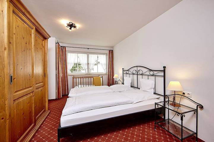 Hütte für 9 Personen, mit Garten und Terrasse in Garmisch-Partenkirchen - 3