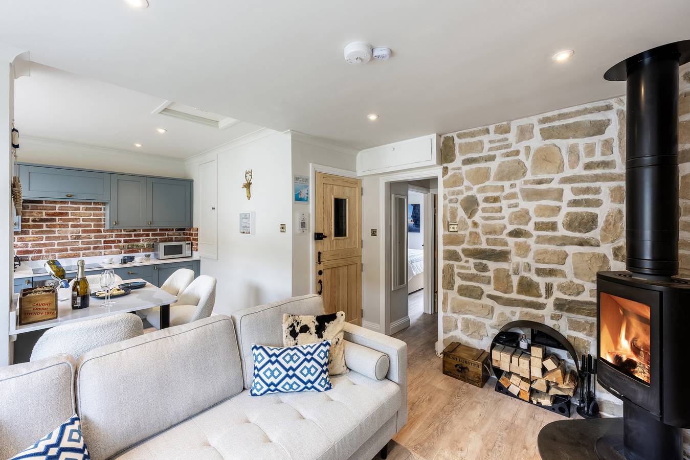Entire apartment, Beachspoke Loft in Portreath, Cornwall