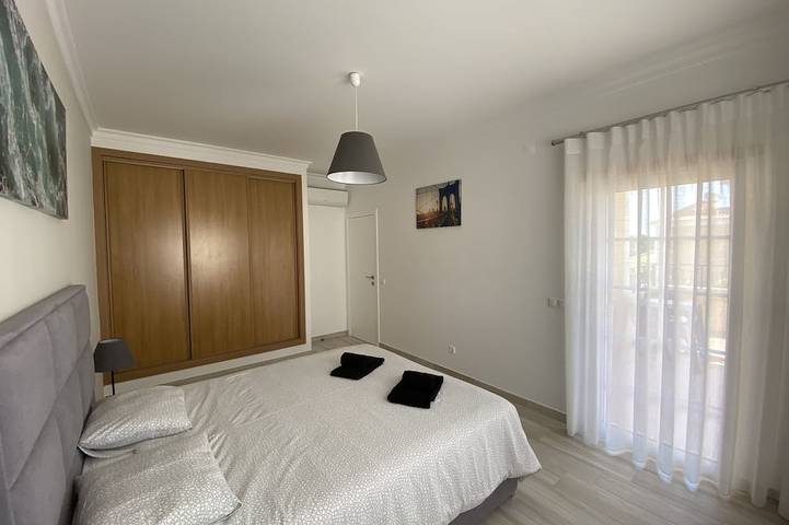 Location de vacances pour 12 personnes, avec balcon à Algoz - 4