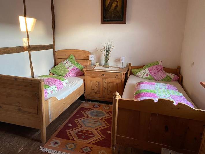 Ferienwohnung für 2 Personen, mit Balkon und Terrasse sowie Garten in Eichenbühl