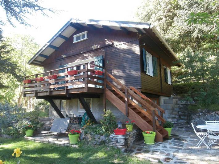 Chalet pour 4 personnes, avec Terrasse et Jardin dans l' Aude