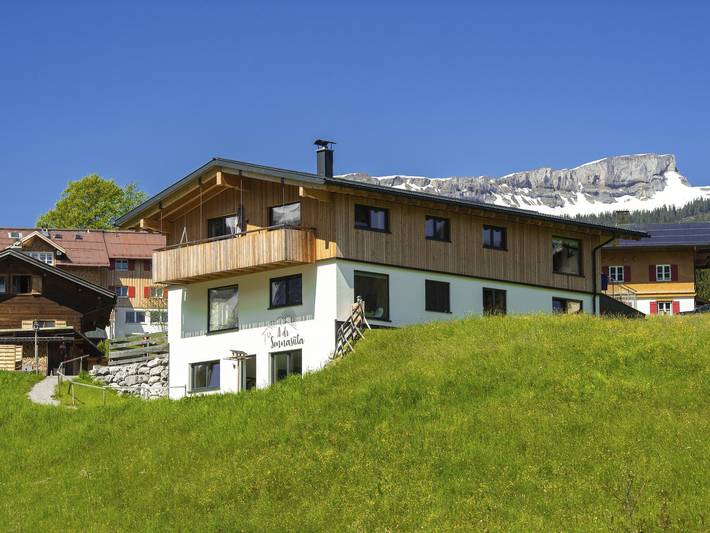 Ferienwohnung für 6 Personen, mit Garten und Balkon, kinderfreundlich im Kleinwalsertal - 3