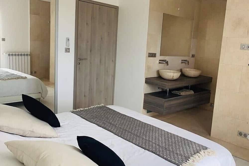 Magnifique Villa de charme à Aix-en-Provence – Vue Panoramique & Calme Absolu in Aix-en-Provence, Région d'Aix-en-Provence