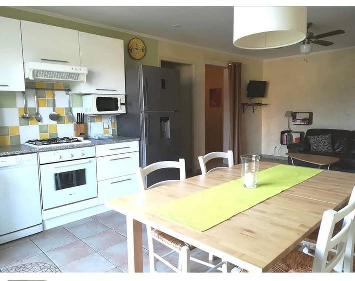 Gîte pour 5 personnes, avec terrasse à Bélesta - 2