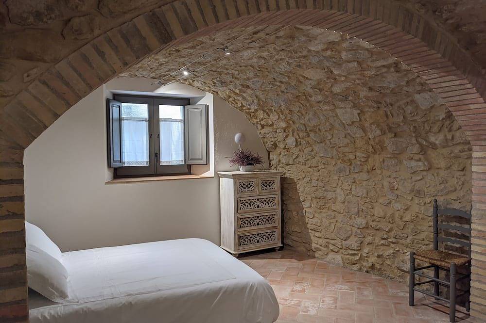 Ganze Wohnung, Loft 2/4 pax a La Pera, Empordà, Costa Brava in la Pera, Niederampurien