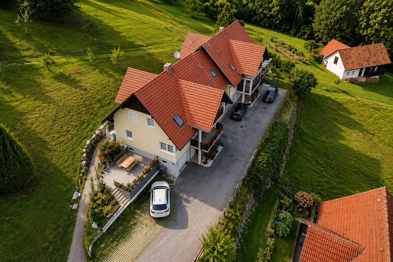 Ganze Ferienwohnung, Weststeiermark Zwischen Weinbergen und Wanderwegen – stilvolle Ferienwohnung mit Balkon (Stei100) in St. Stefan ob Stainz, Steirerland