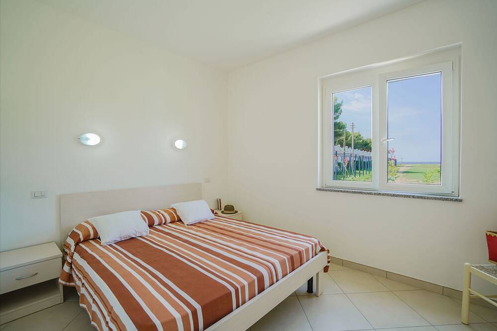 Apartamento entero, Apartamentos Confort in Zambrone, Provincia de Vibo Valentia