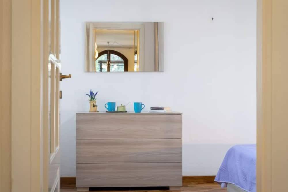 Villa Trabbia in Cisano sul Neva, Riviera di Ponente