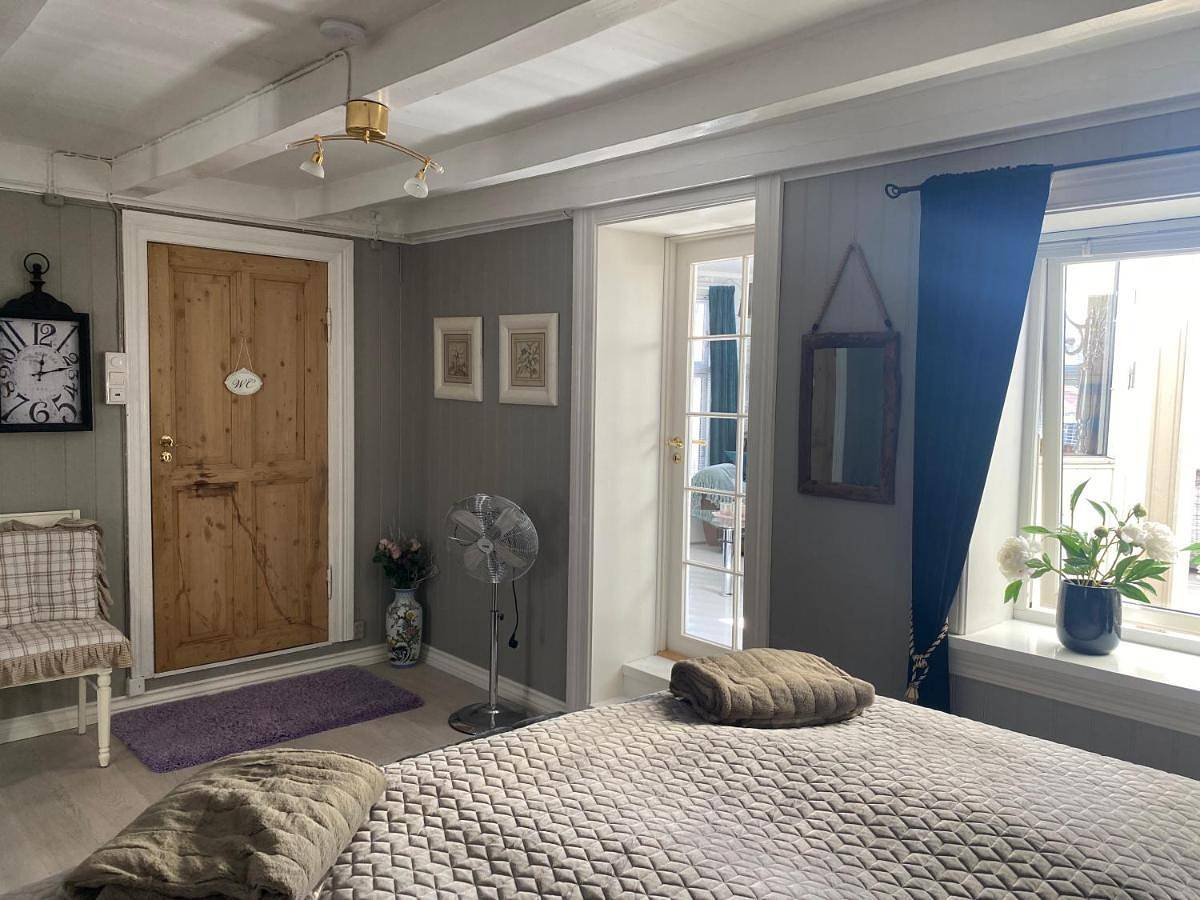 Ganze Wohnung, One-Bedroom Apartment in Kragerø