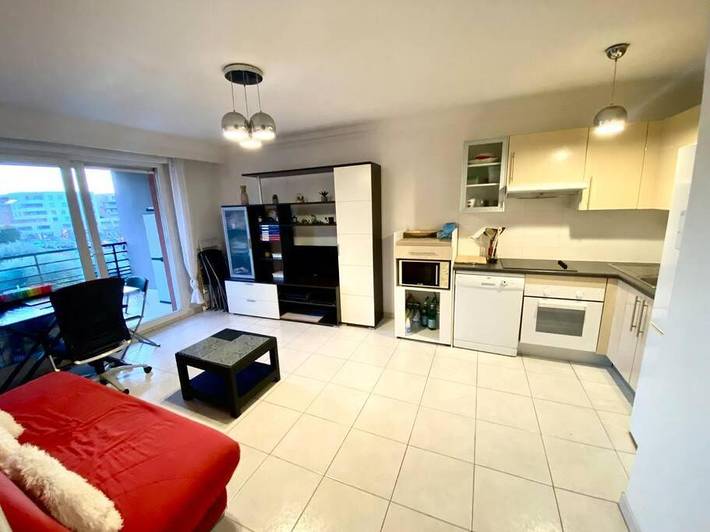 Gîte pour 2 personnes, avec terrasse dans Allianz Riviera