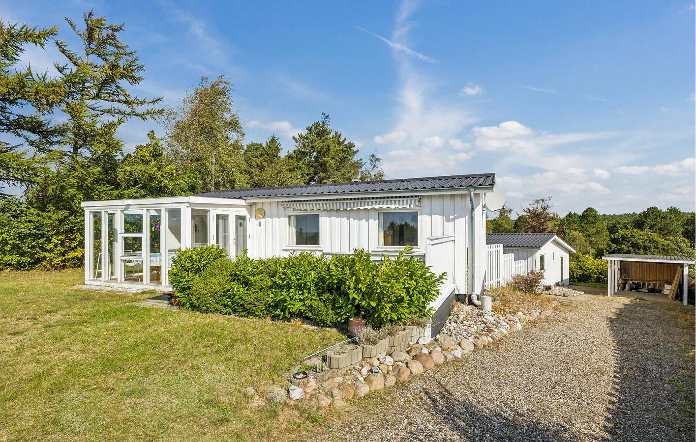 Ferienhaus für 12 Personen mit Terrasse in Vibæk Strand, Ebeltoft