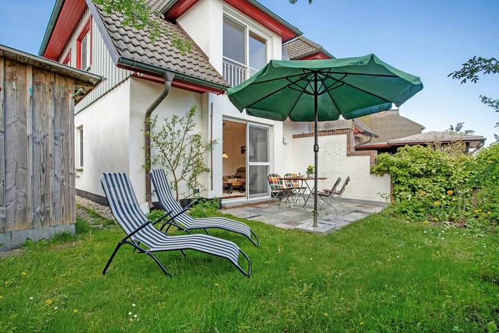 Ferienhaus für 4 Personen, mit Garten und Sauna sowie Seeblick auf Fischland - Darß - Zingst