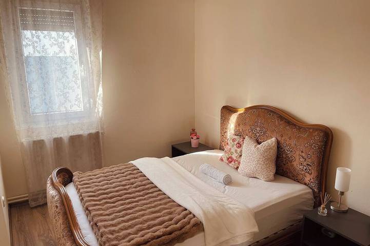 Ferienhaus für 12 Personen, mit Garten und Whirlpool am Balaton - 2