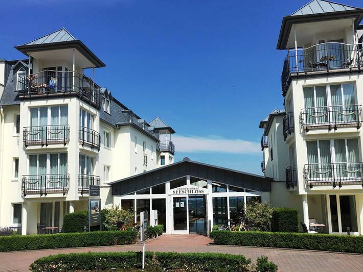 Ferienwohnung für 3 Personen, mit Seeblick und Ausblick sowie Pool und Sauna in Drei Kaiserbäder - 2