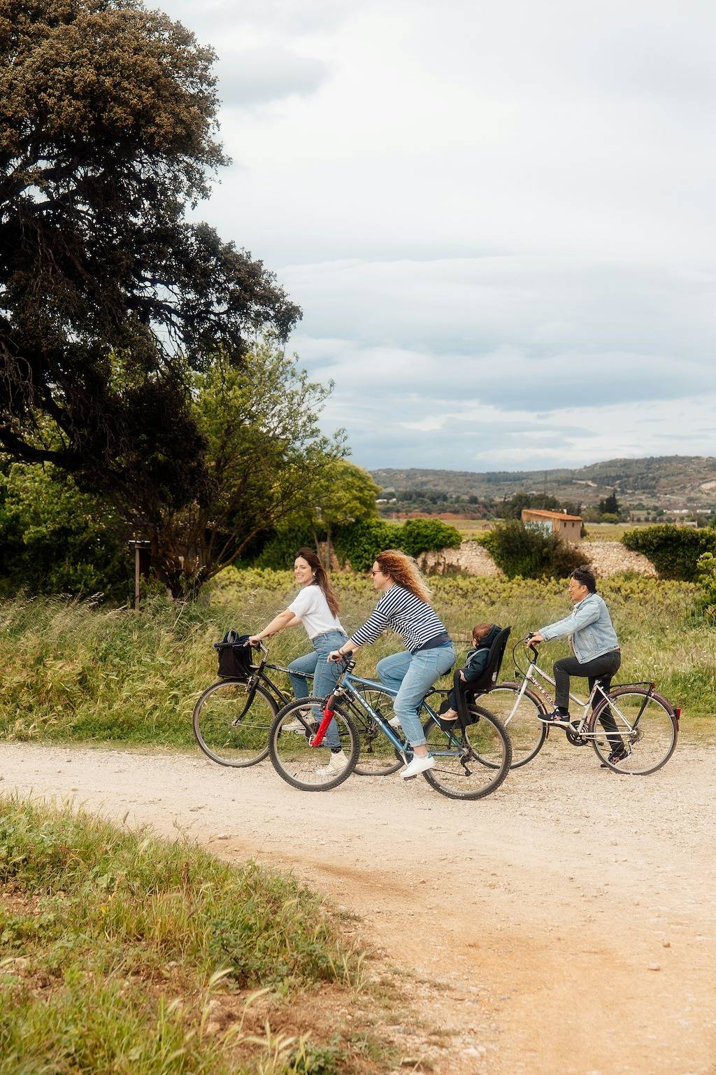 Appartement entier, Gîte écologique dans un domaine viticole à Frontignan in Frontignan, Côte d'Améthyste