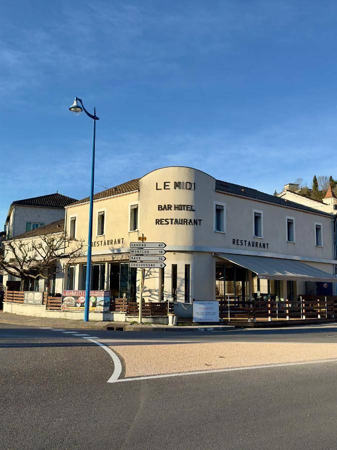 Hôtel le midi in Montaigu-de-Quercy, Quercy
