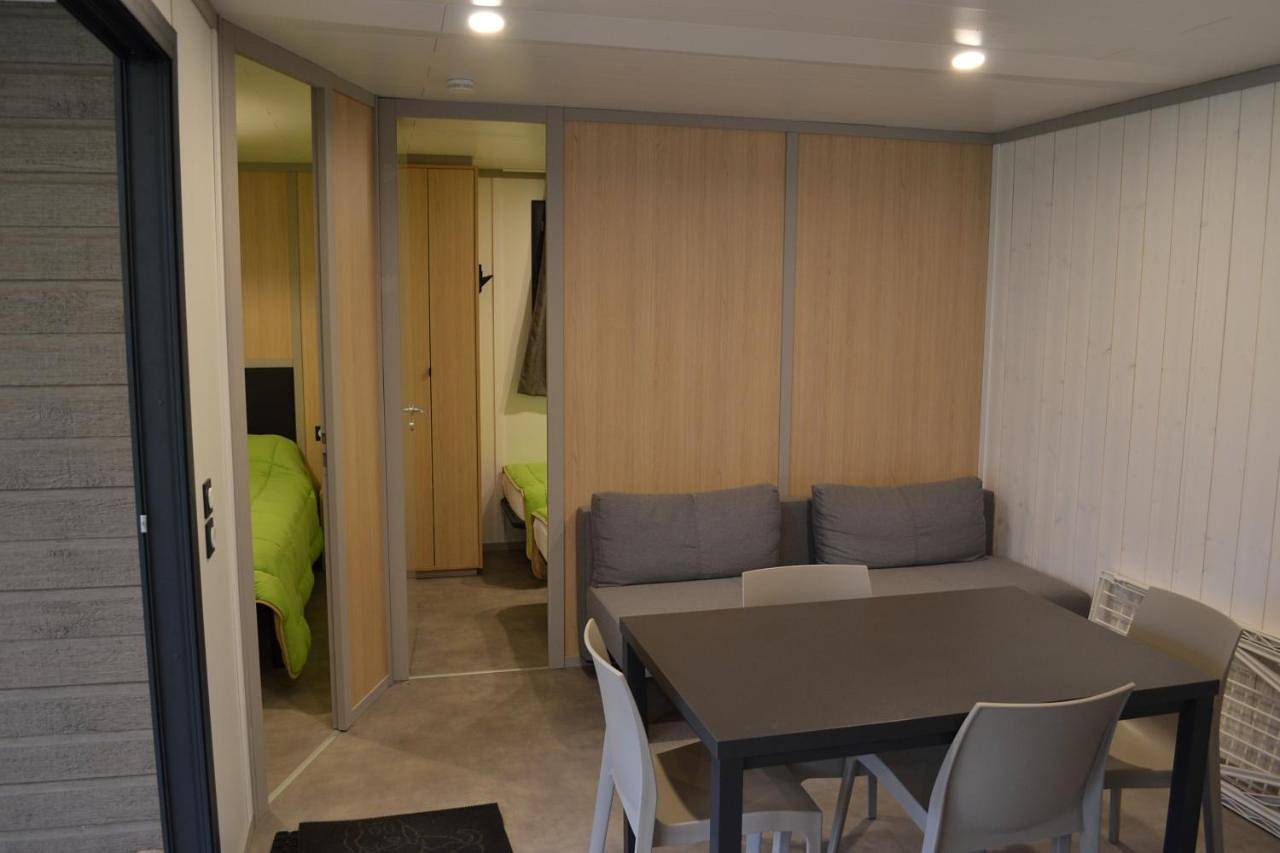 Two-Bedroom Chalet in Caudebronde, Région de Carcassonne