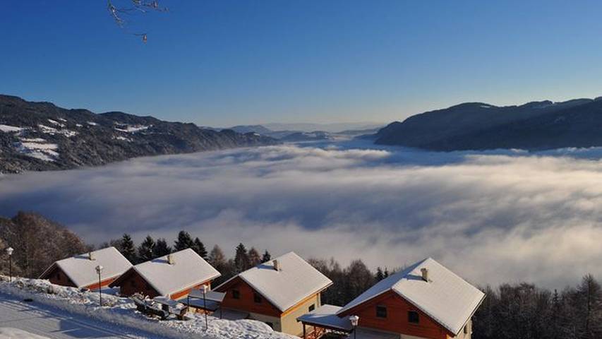 Hütte für 4 Personen, mit Garten und Seeblick, kinderfreundlich am Ossiacher See
