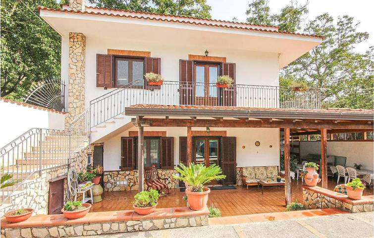 Location de vacances pour 12 personnes, avec piscine et balcon, animaux acceptés à Castel San Giorgio - 2