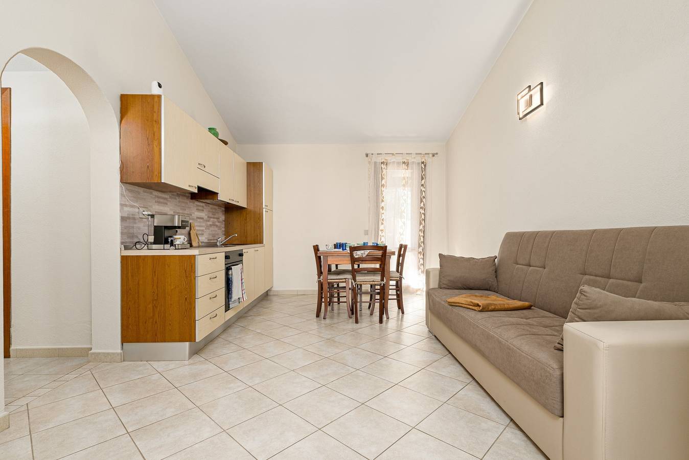 Holiday Home 'Villetta Lu Lioni' with Private Terrace, Private Garden and Air Conditioning in Lu Lioni, San Teodoro