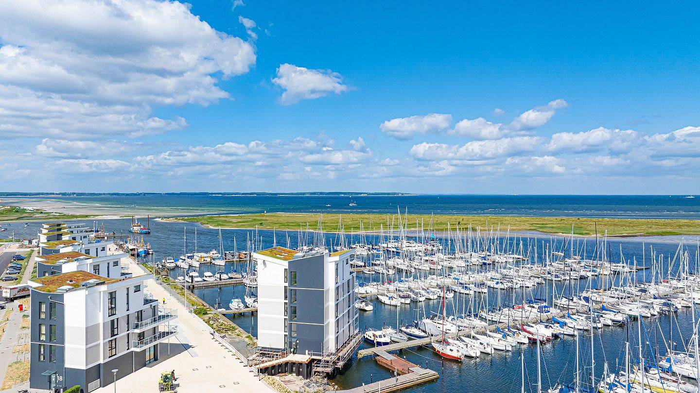 Ganze Wohnung, Küstenbrise - beste Lage, Meerblick, Dampfdusche, Sauna und Whirlwanne in Wendtorfer Strand, Wendtorf