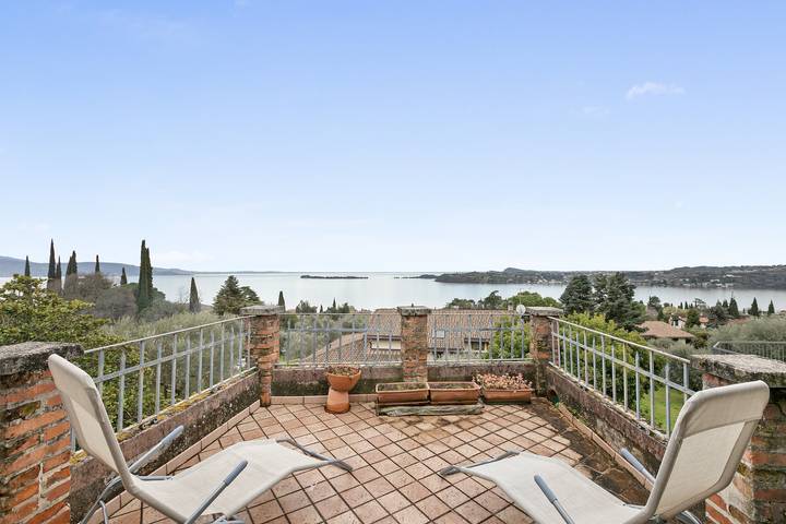 Ferienhaus für 6 Personen, mit Terrasse in Gardone Riviera