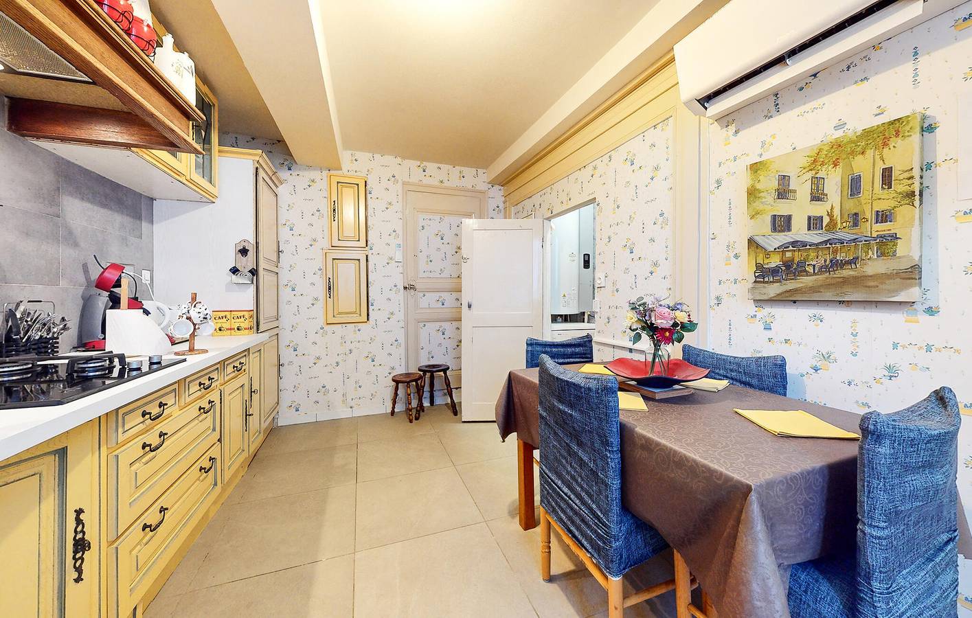 Acogedor apartamento ajardinado con WiFi y aparcamiento - a 1,5 km de La Marne in Vignory, Alto Marne