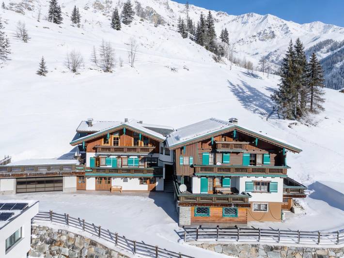 Ferienwohnung für 23 Personen, mit Balkon und Terrasse in den Kitzbüheler Alpen