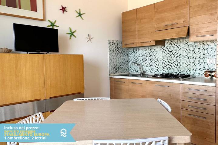 Appartamento intero, Rs321 - Marcelli, trilocale fronte mare con spiaggia inclusa in Marcelli, Numana