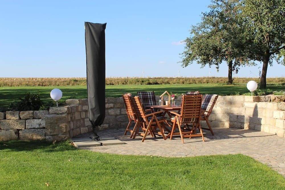 Ganze Wohnung, Wohnung in Creglingen mit Terrasse und Garten in Creglingen, Taubertal