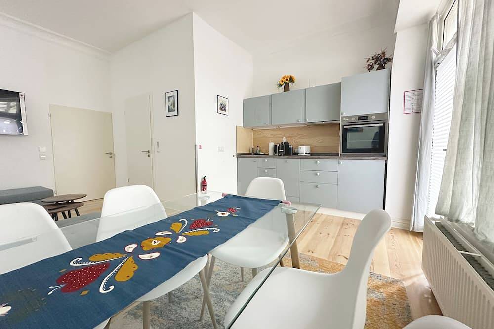 Ganze Wohnung, Central Berlin Prenzlauer Berg 2 Bedroom Family Apartment – Sleeps 6 in Prenzlauer Berg Berlin, Berlin