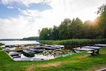 Camping für 4 Personen in Lohmen, Mecklenburgische Seenplatte, Bild 1