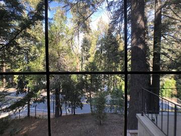 Cottage for 10 Guests in Lake Arrowhead, Southern California, Picture 1