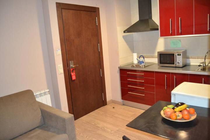 Hôtel pour 4 personnes, avec piscine et jardin à Alcalá de Henares - 2