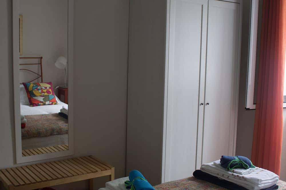 Alte Kirche Haus in São Miguel Island, Furnas