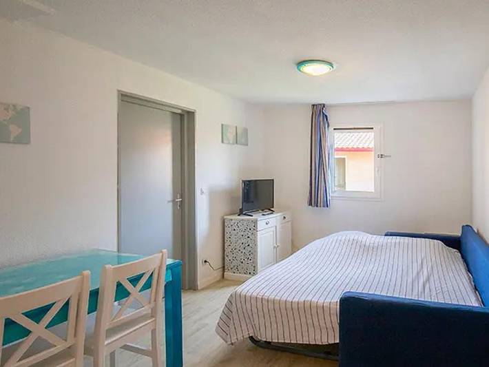 Résidence-Club Les Villas du Lac - Vacancéole - Studio 4 personnes - avec coin nuit 4 personnes in Soustons, Côte d’Argent