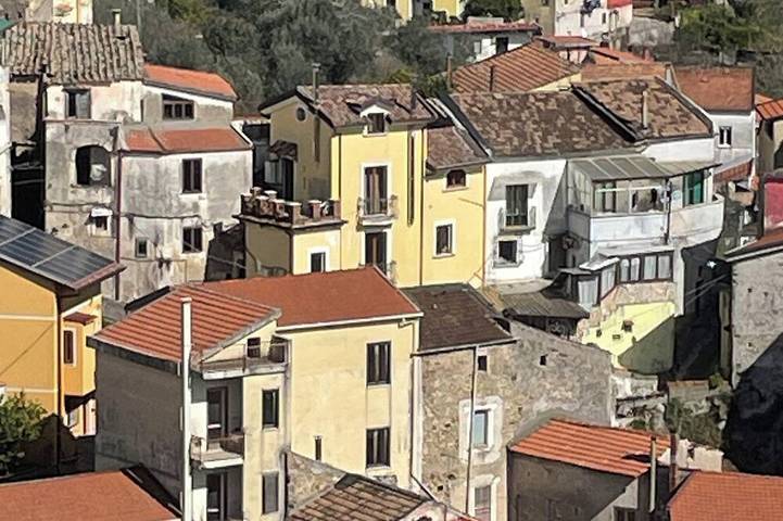 Appartamento per 4 persone in Montecorvino Rovella