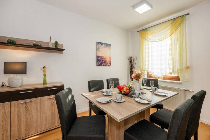 Ferienhaus für 6 Personen, mit Terrasse und Garten in Ahlbeck - 4