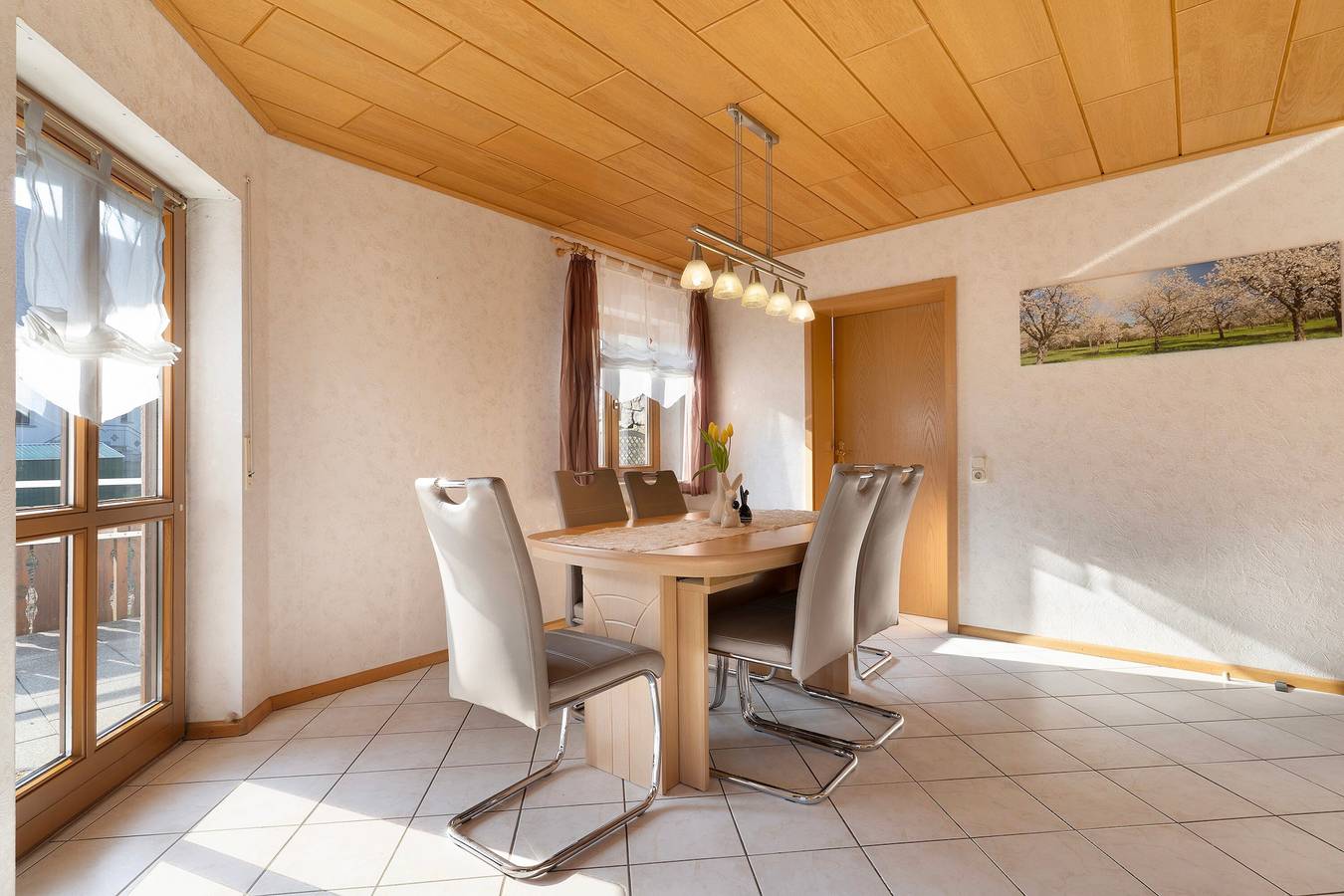 Ganze Wohnung, Ferienwohnung 'A, 4 Sterne' mit Bergblick, privater Terrasse und Wi-Fi in Kappelrodeck, Mittlerer Schwarzwald