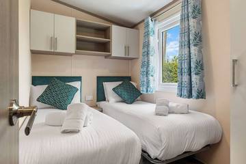 Static Caravan for 6 People in Pembrokeshire, South-Wales, Photo 3