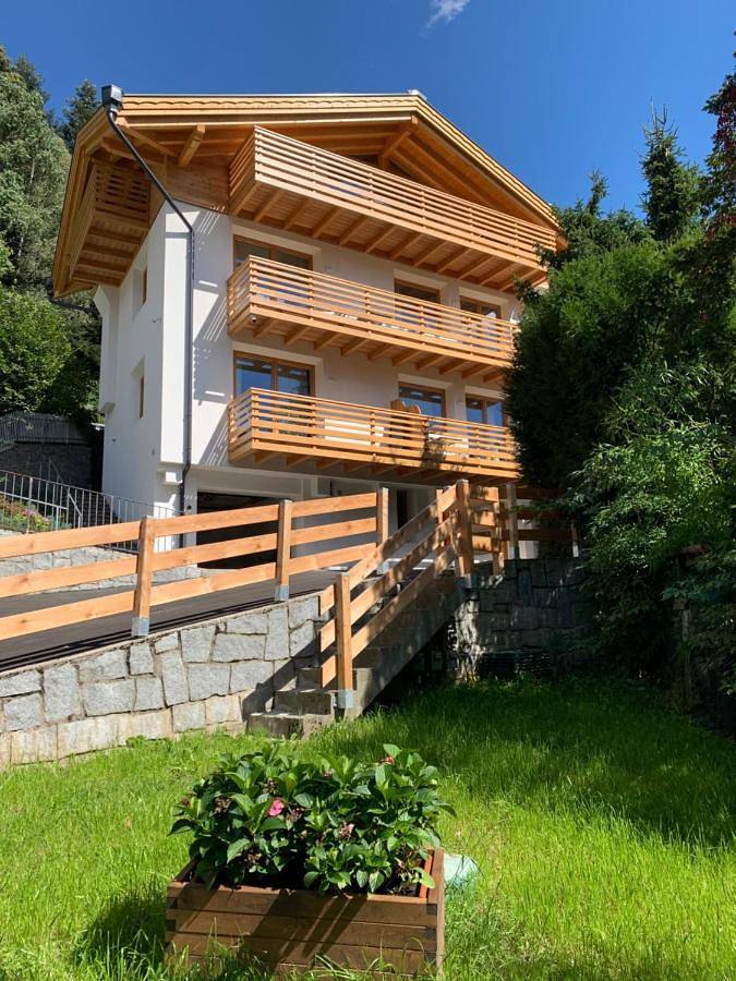 Appartamento per 5 persone, con Balcone e Terrazza nonché Panorama a Pinzolo