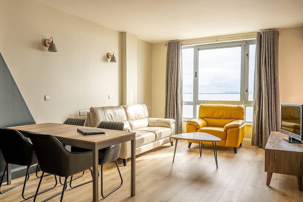 Entire apartment, Breath-taking sea view apartment in Heart of Salthill, Galway in Galway, County Galway