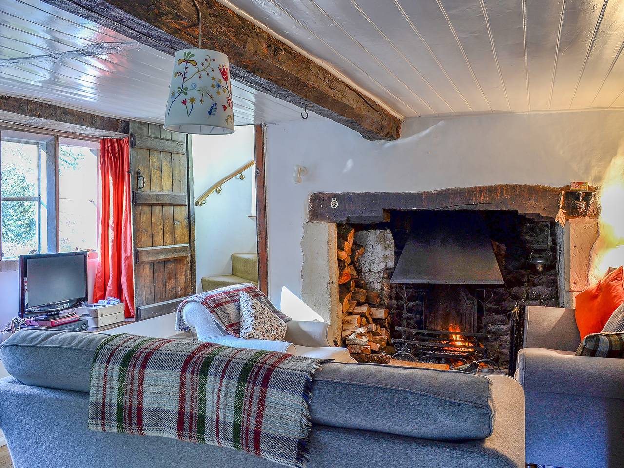 Driftcombe Farmhouse in Stroud, Gloucestershire