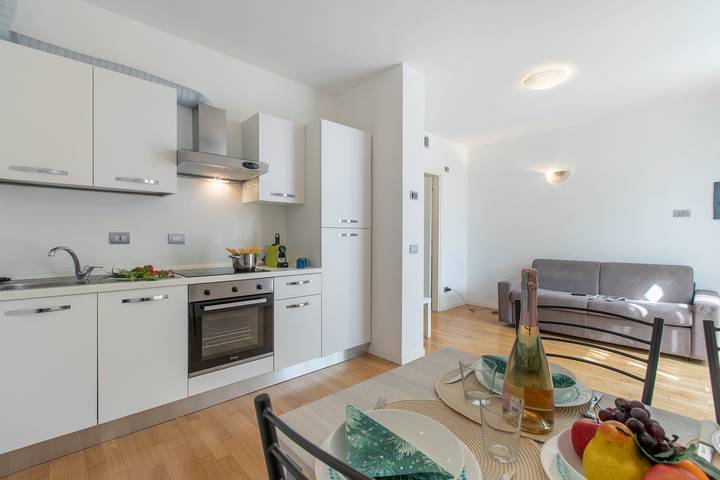 Appartamento intero, Mediterranea 36 in Savona in Bagni Barbadoro, Savona